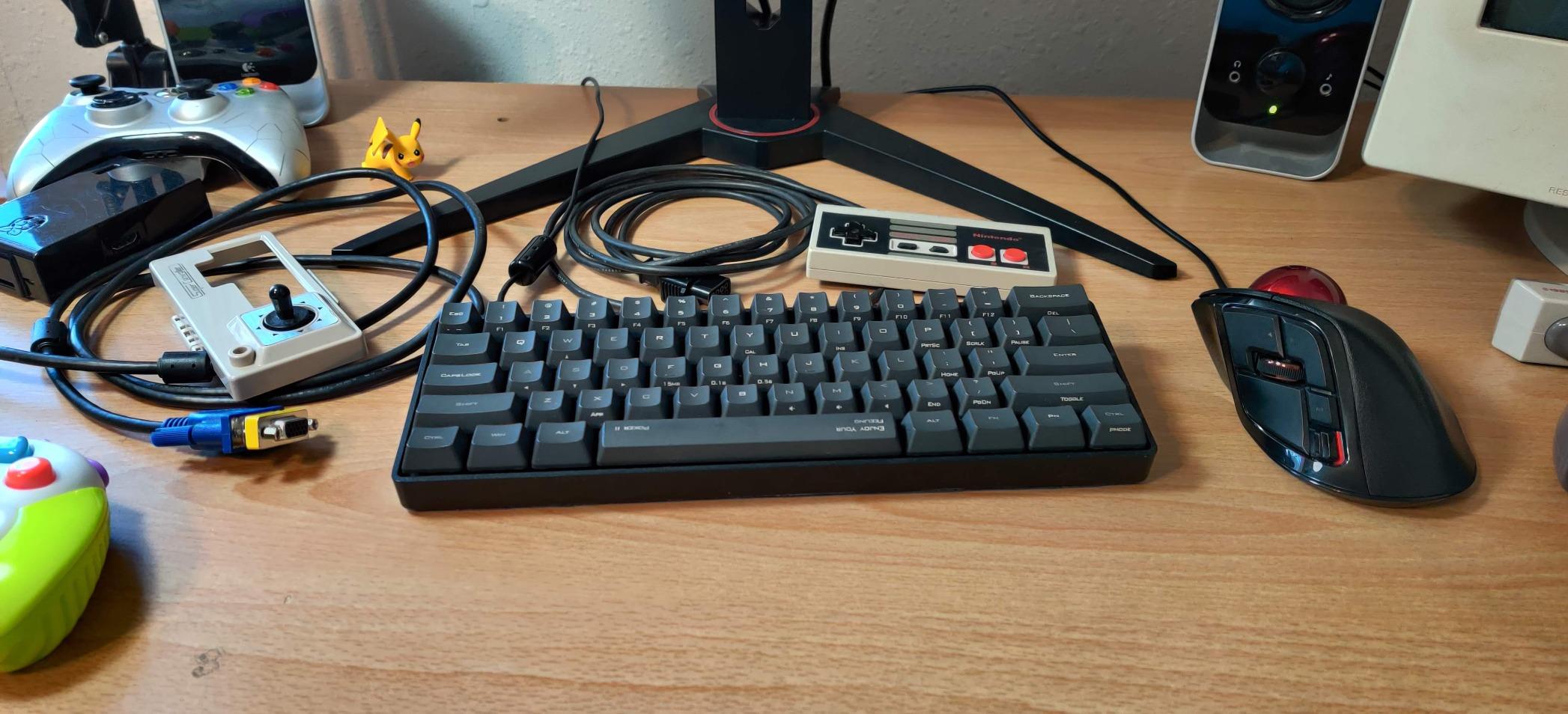 ELECOM DEFT PRO Trackball Mouse M-DPT1MRXBK customer photo 1