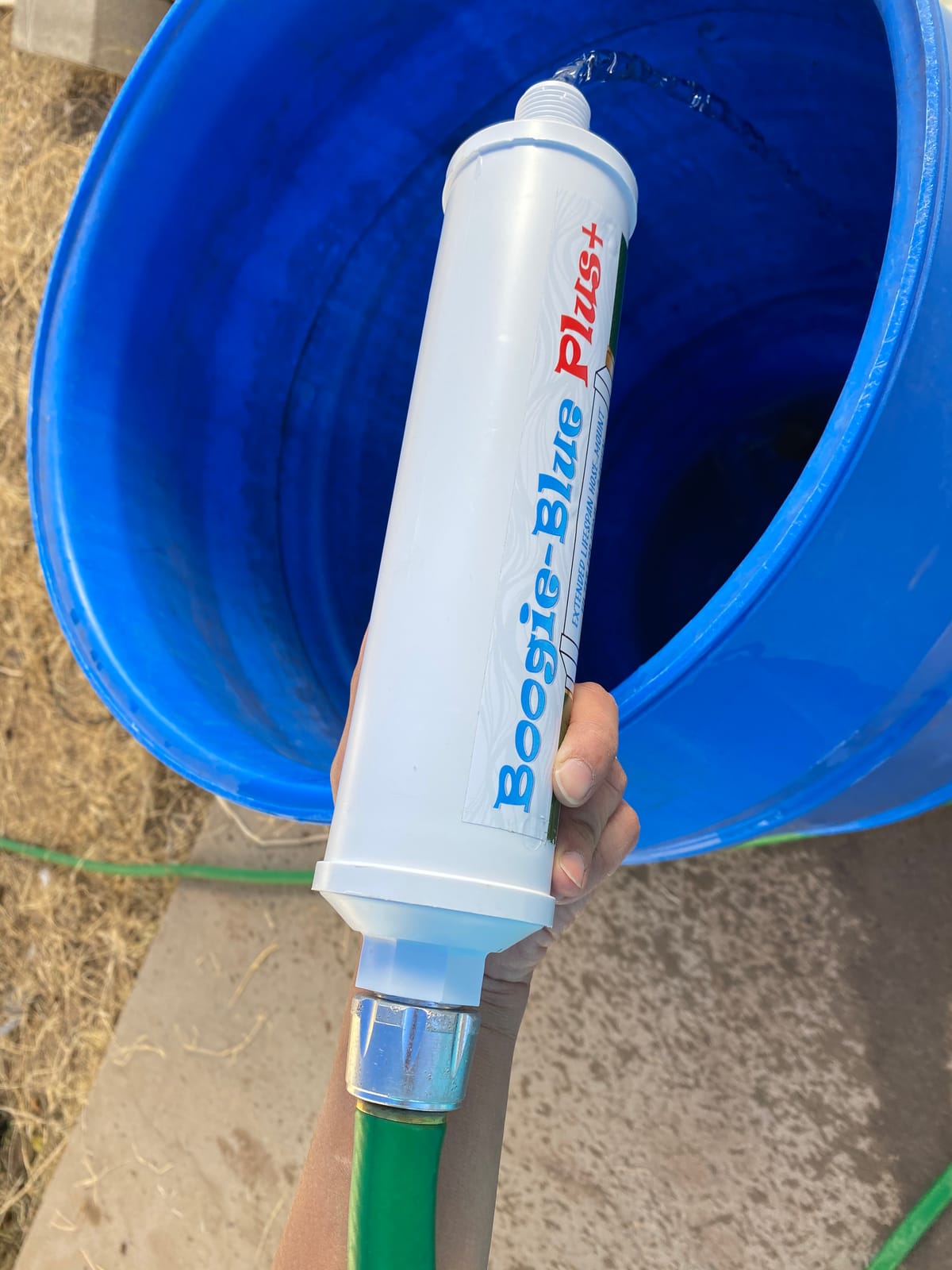 Boogie Blue Plus Garden Hose Water Filter for RV and Outdoor use - Removes Chlorine, Chloramines, VOCs, Pesticides/Herbicides Boogie Blue Plus High Capacity Filter - The Organic Gardener's Choice customer photo 2