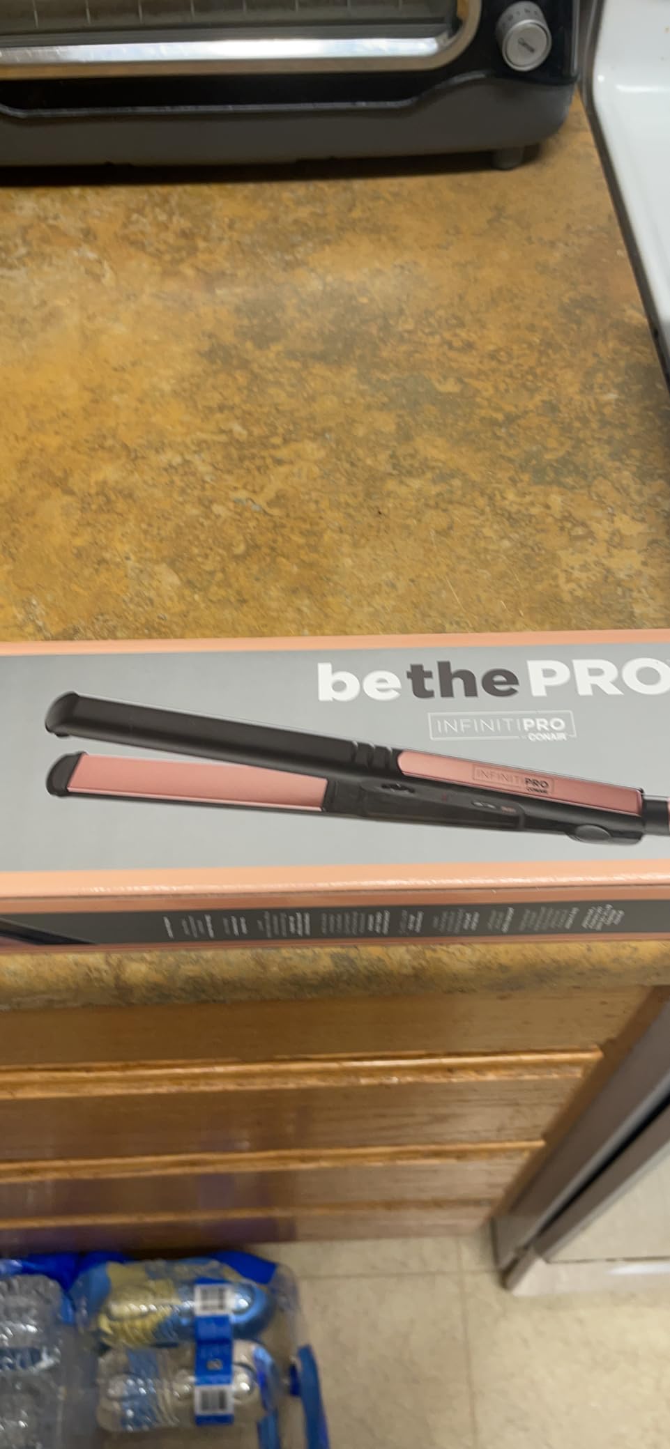 INFINITI PRO CONAIR Rose Gold Ceramic Flat Iron Hair Straightener, 1-Inch Flat Iron with Extra-Long Plates, including a Floating Plate, Advanced Heat Technology, Black customer photo 1