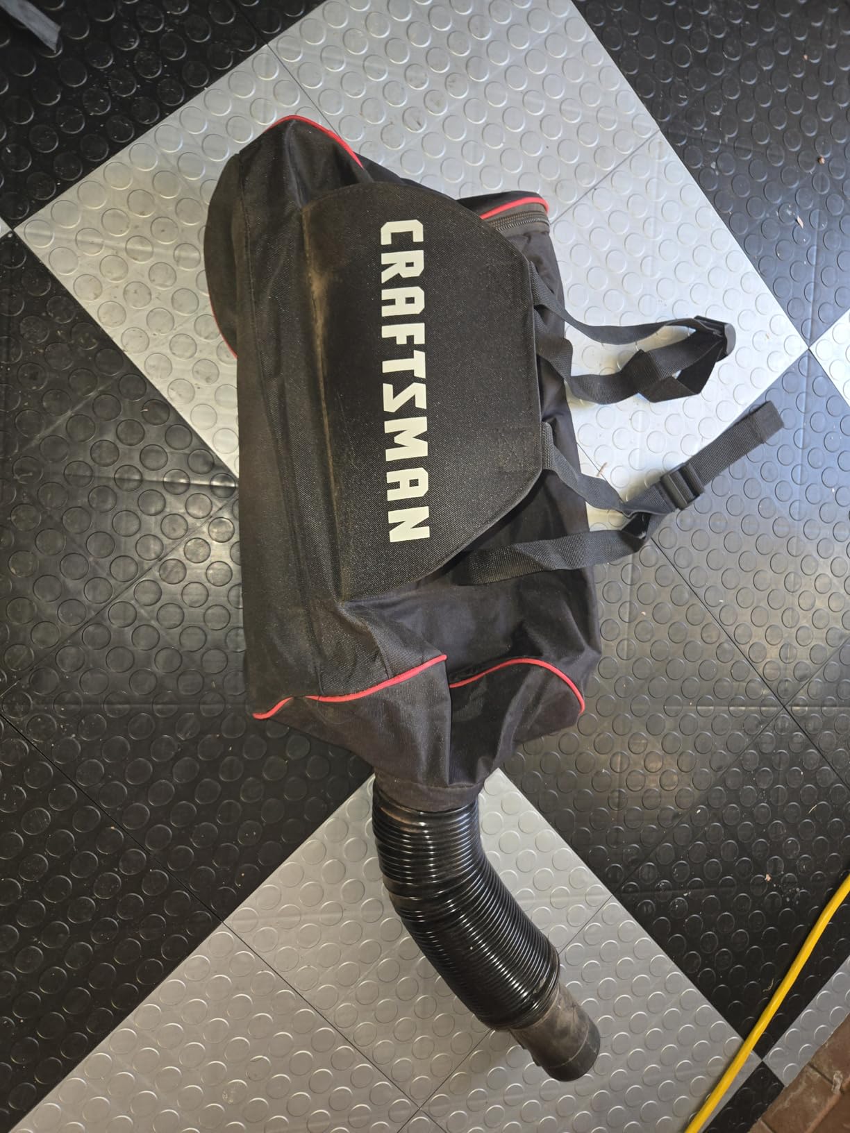 CRAFTSMAN Leaf Blower, Leaf Vacuum and Mulcher, 3-in-1 Backpack Blower, Up to 230 MPH, 12 Amp, Corded Electric (CMEBL700) customer photo 1