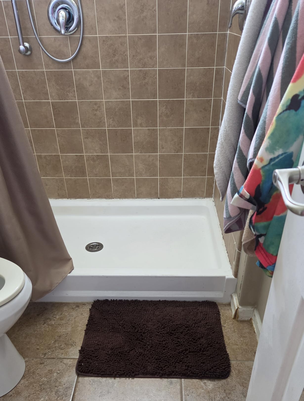 GORILLA GRIP Bath Rug Mat for Bathroom, Absorbent Chenille 24x17 Gray Beige | Soft Thick Quick Dry Microfiber Mats, Rubber Backing, Machine Washable Tub and Shower Floor Rugs, Home Decor Essentials customer photo 1