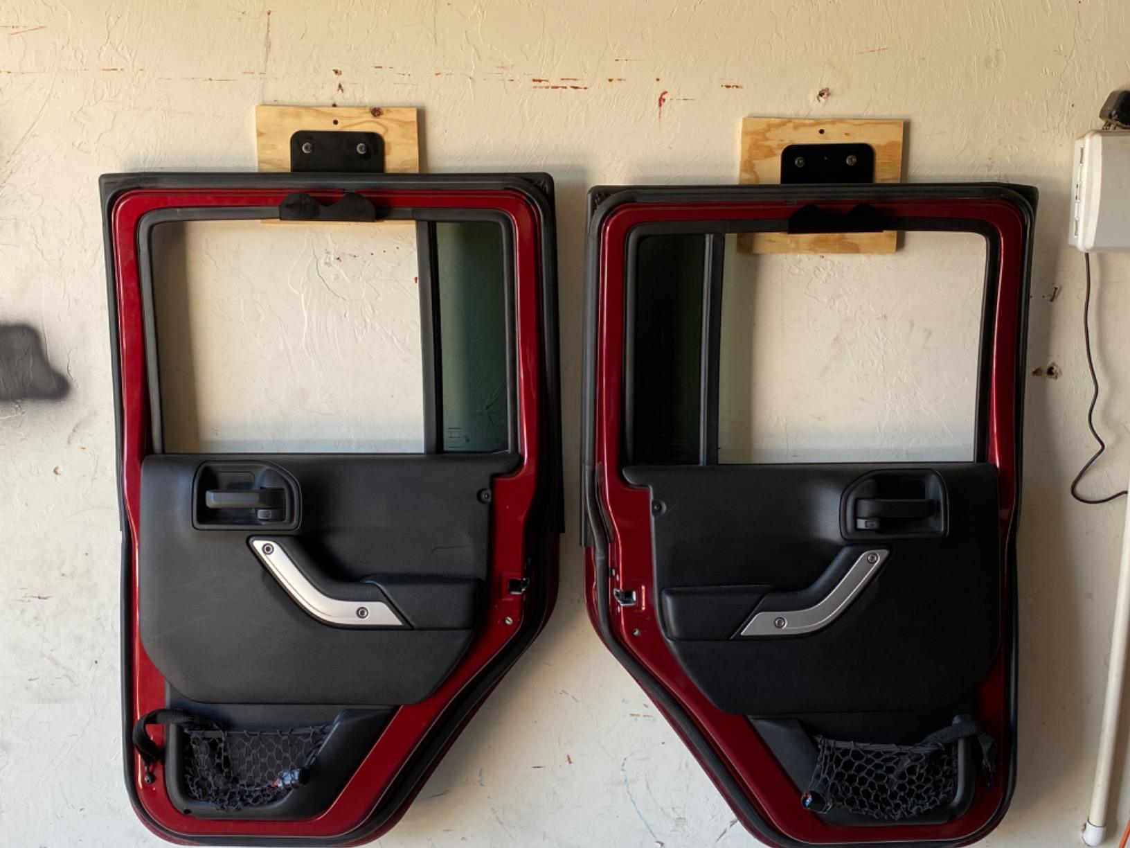 Door Storage Rack Bracket Wall-Mounted Door Hanger Removable Compatible for Jeep Wrangler JK JKU TJ YJ LJ JL - Set of 2 customer photo 1