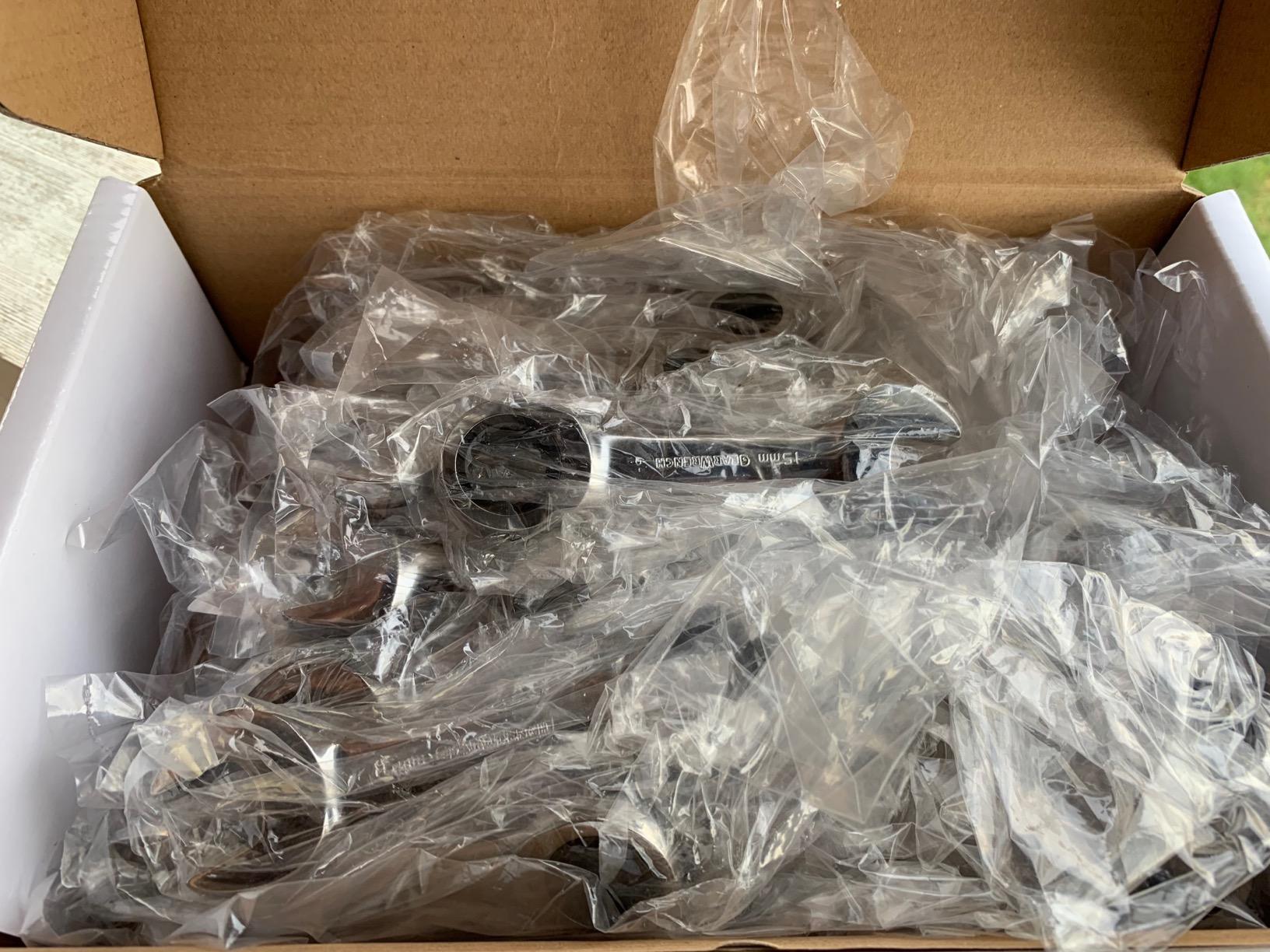 GEARWRENCH 34 Piece 72T SAE/Metric Ratcheting Wrench Set | 85034 customer photo 2