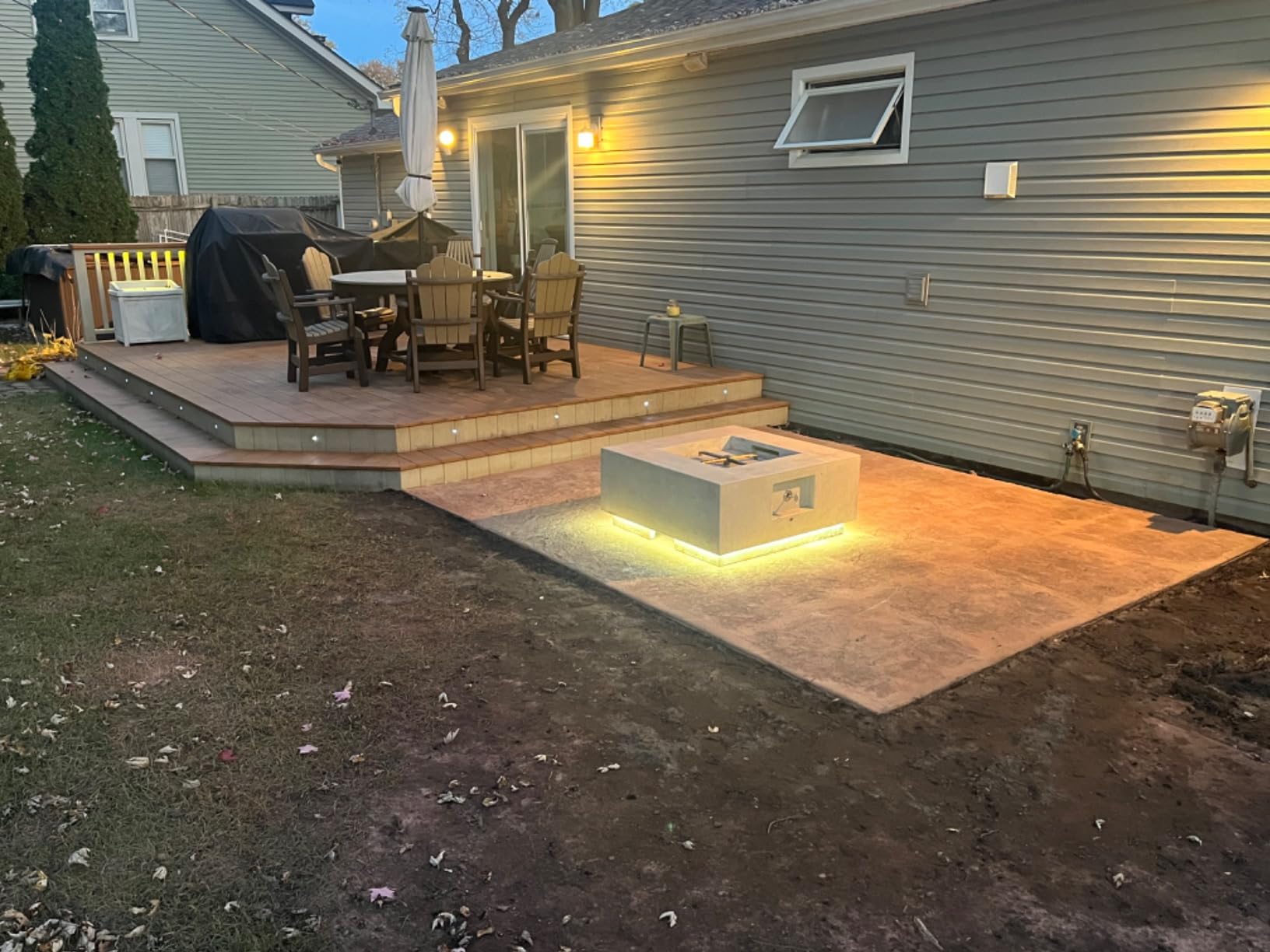 2 x 2 foot Seamless Concrete Stamp Texturing Skin Single, 10+ Authentic Decorative Patterns Available - Concrete, Cement, Overlay (Colorado Sandstone) customer photo 1