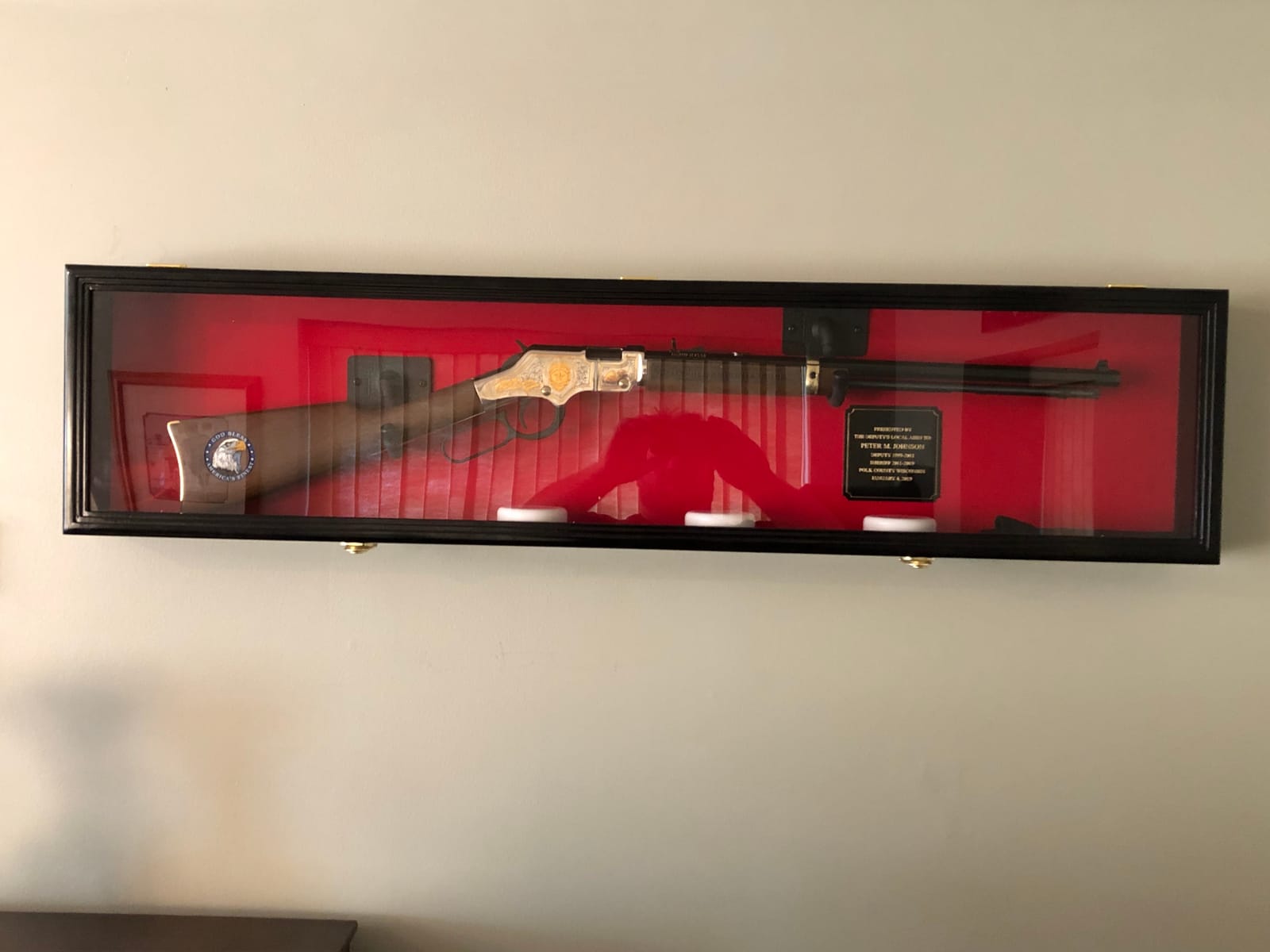1 Rifle Gun Display Case Cabinet Wall Rack Holder – 44.5” Long Case - Lockable (Walnut Finish - Black Felt) customer photo 2