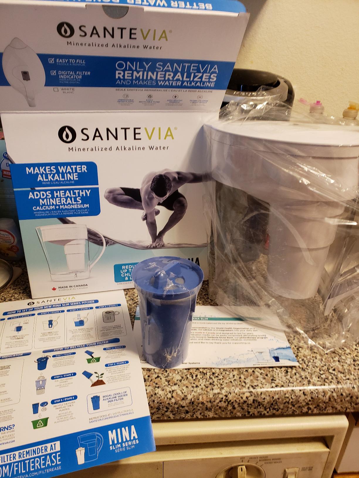 Santevia MINA Alkaline Water Filter Pitcher | 9-Cup at Water Filter System That Adds Minerals and Makes Alkaline Water | Fluoride, Chlorine and Lead Water Filter | American Filtration Media customer photo 2