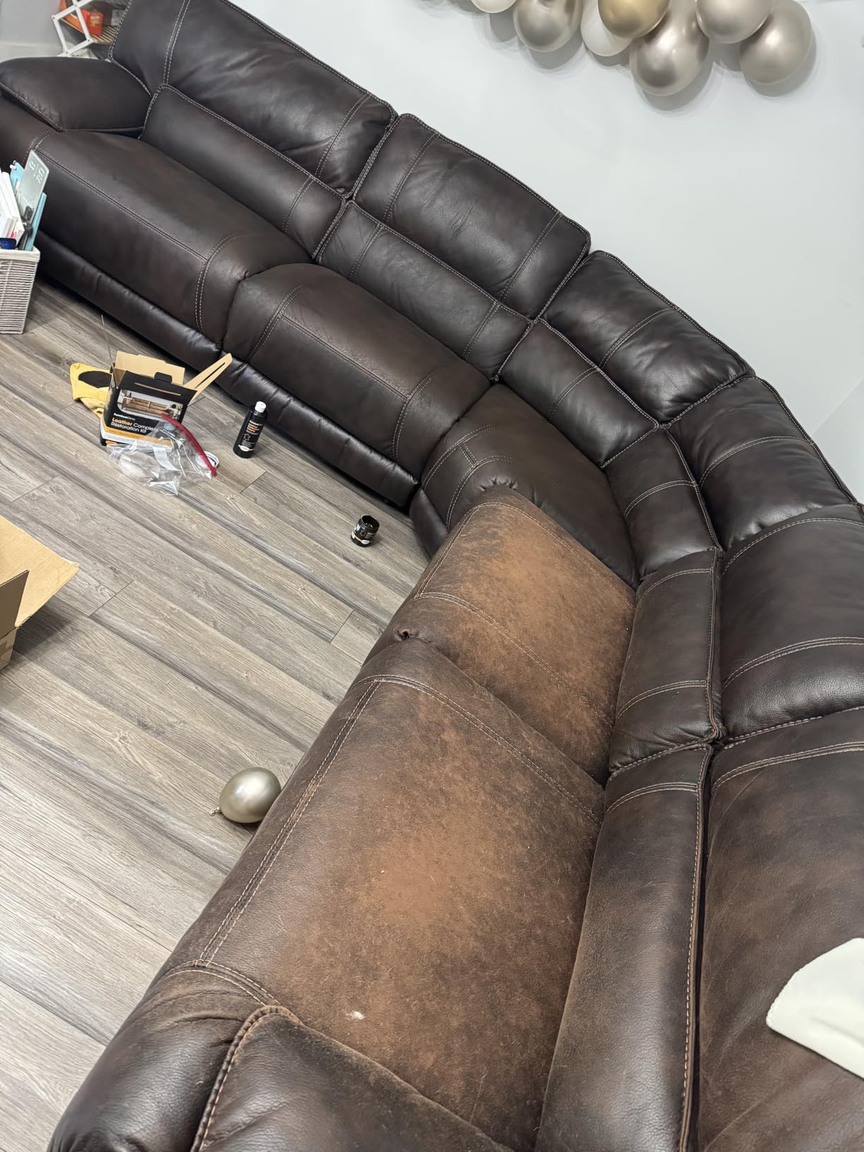 Furniture Clinic Leather Complete Restoration Kit | with Leather Recoloring Balm, Cleaner, 2-in-1 Protection Cream & Conditioner, Sponge, and Cloth | Repair Kit for Furniture (Dark Brown) customer photo 2