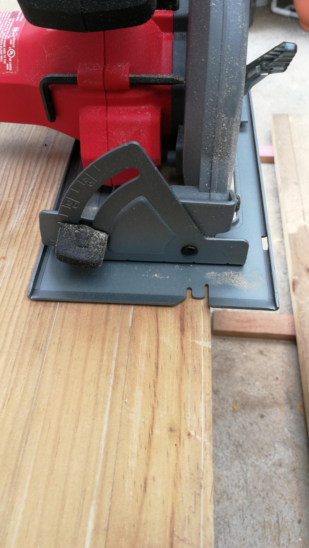 CRAFTSMAN V20 Cordless Circular Saw, 6-1/2 inch, Bare Tool Only (CMCS500B) customer photo 2