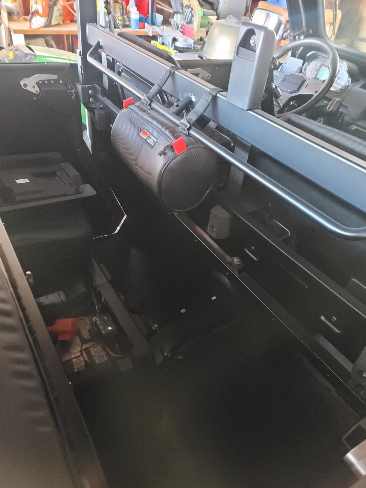 WARN 102652 Epic Trail Gear: Large Roll Cage/Bar Cylinder Storage Bag customer photo 2