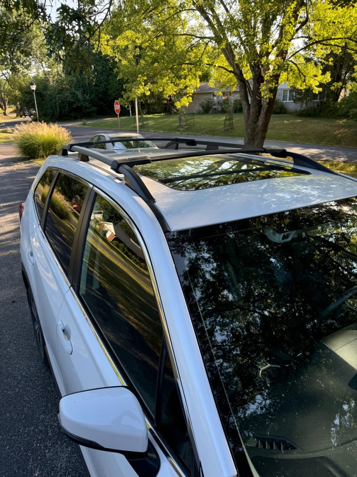 Subaru Aero Crossbar Roof Rack Set for 2019-2023 Subaru Forester - SOA367010 - Genuine OEM customer photo 1