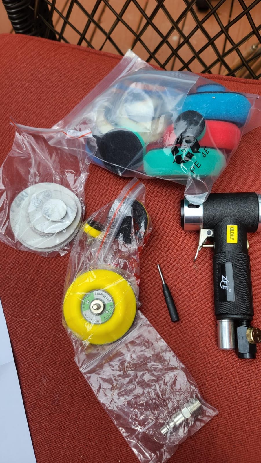 1/2/3 Inch Random Orbital Air Sander, Mini Pneumatic Sander for Auto Body Work, High Speed Air Powered Polisher with 15 Polishing Buffing Pads, 18 Sandpapers customer photo 2