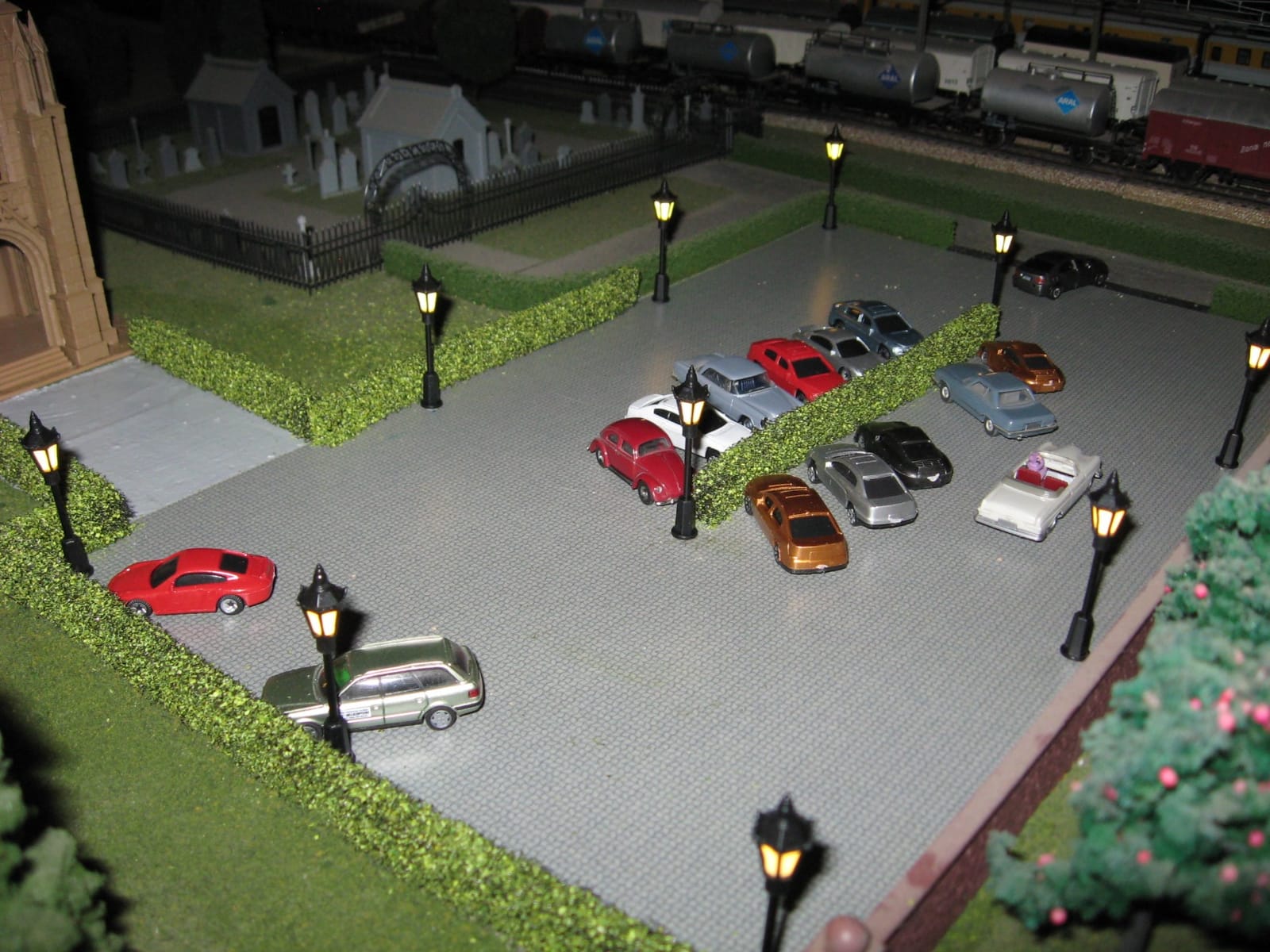 Amagogo 20pcs 1/100 3V HO Scale Miniature Street Lights Railway Train LED Lamp Post Single Head Garden Landscape Decoration for Diorama Sand Table customer photo 1
