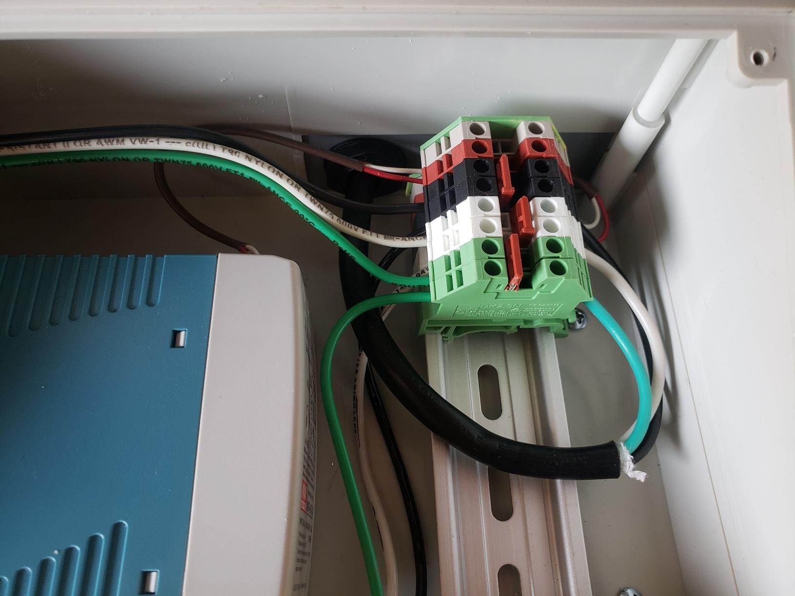DIN Rail Terminal Blocks Kit by International Connector 20 Dinkle DK2.5N DIN Terminal Block Connectors 12-22 AWG Gauge 20A 600V, Ground Blocks, Jumpers, End Covers, End Brackets on 8'' Aluminum Rail customer photo 1