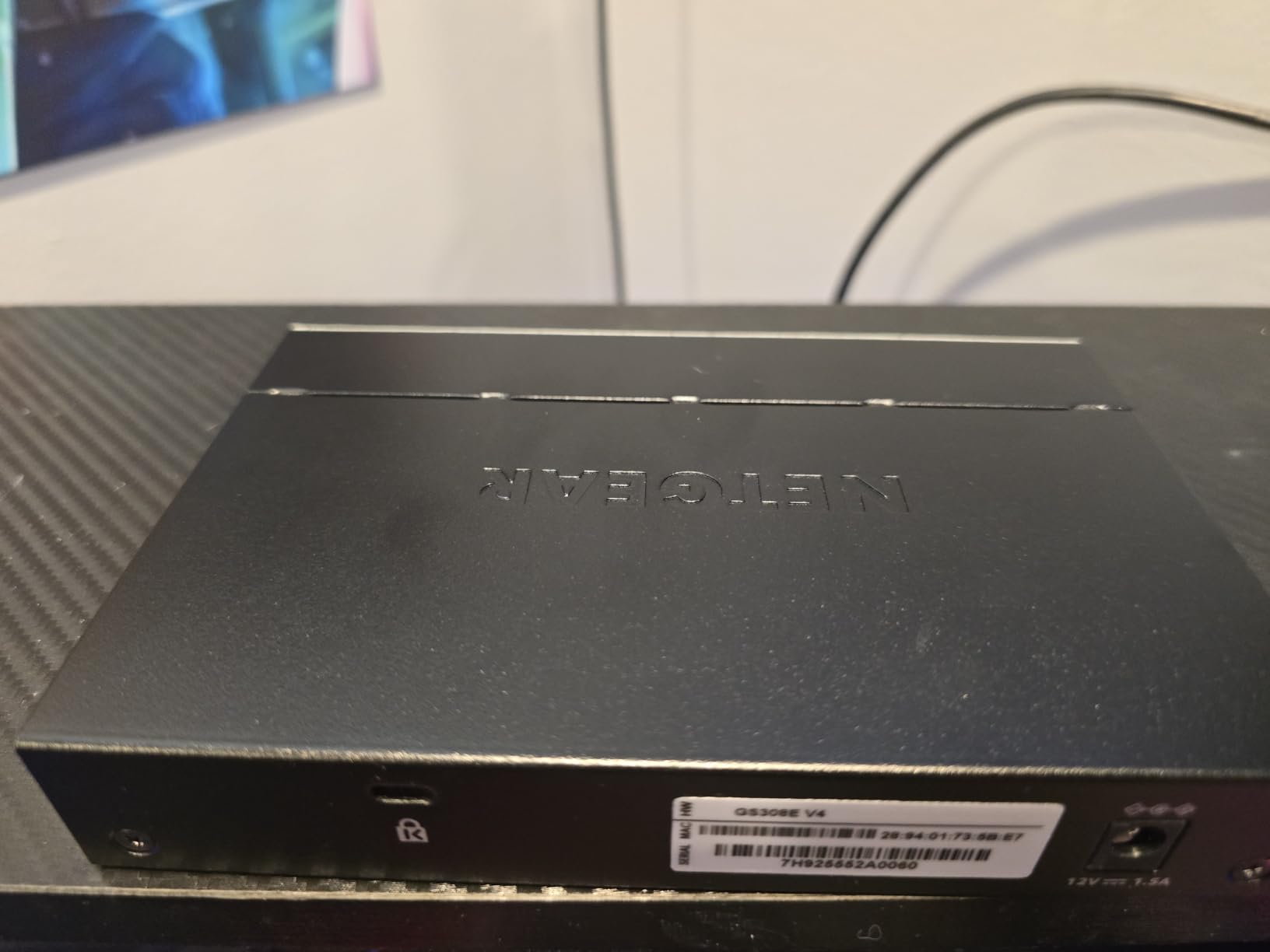 NETGEAR 5-Port Gigabit Ethernet Easy Smart Managed Network Switch (GS305E) customer photo 2