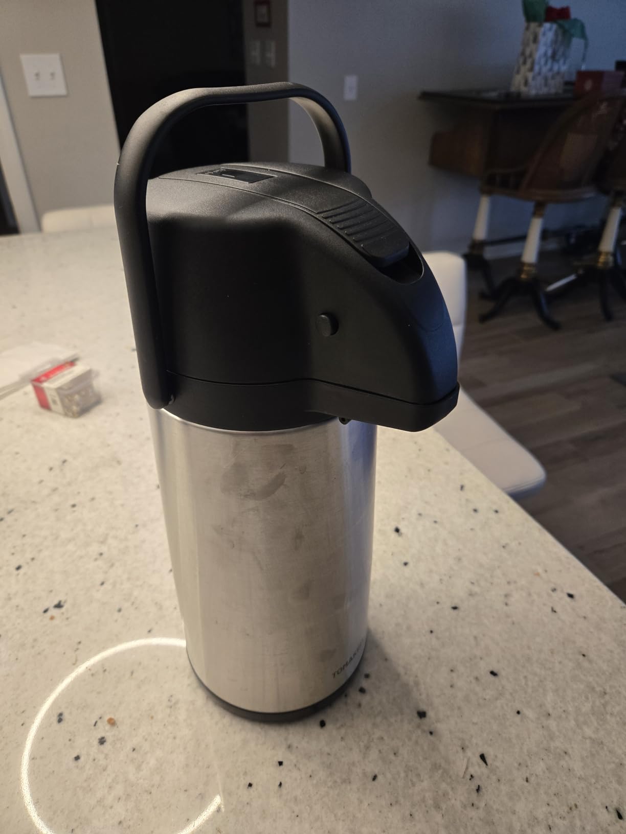 TOMAKEIT Airpot Coffee Dispenser Thermal with Pump,3L/102 Oz Insulated Stainless Steel Large Airpot Coffee Carafe Lever Action for Hot/Cold Water,Thermal Carafe for Hot Cocoa for Parties customer photo 2
