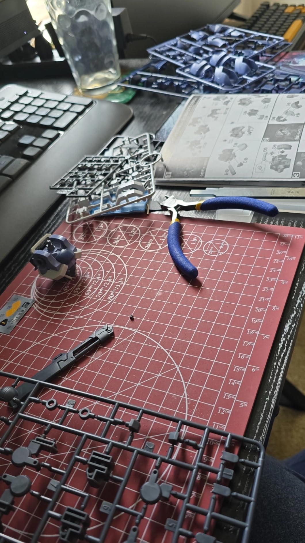 The Army Painter, Self-Healing Cutting Mat, Double Sided PVC Non-Slip, A4 | 3-Ply Gridded Miniature and Model Cutting Board customer photo 2