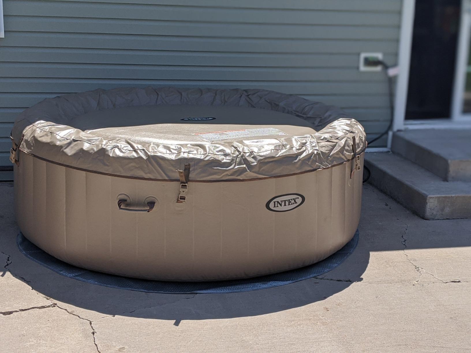 INTEX 28427E PureSpa Bubble Massage, Inflatable Spa Set, Tan, 6-Person customer photo 1