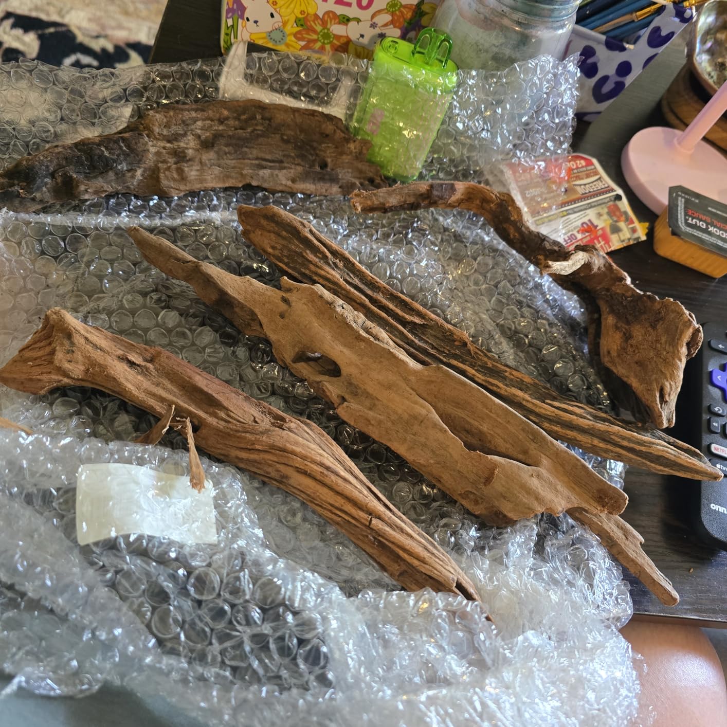 Hamiledyi 5 Pcs Driftwood Branches Aquarium Wood Decoration Natural Fish Tank Habitat Decor Wood for Lizard Assorted Size-Small customer photo 1
