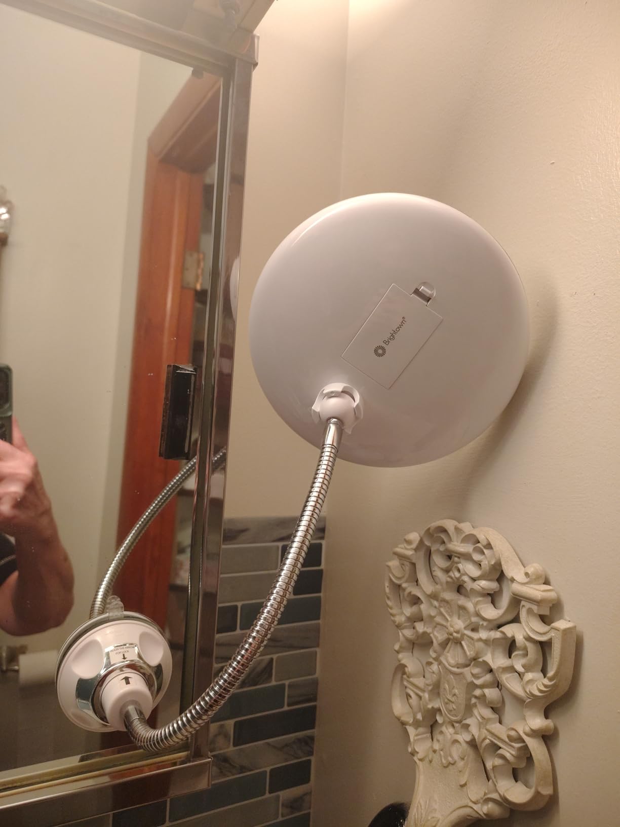 10x Magnifying Mirror with Light, Flexible Gooseneck Travel Make up Mirror customer photo 1