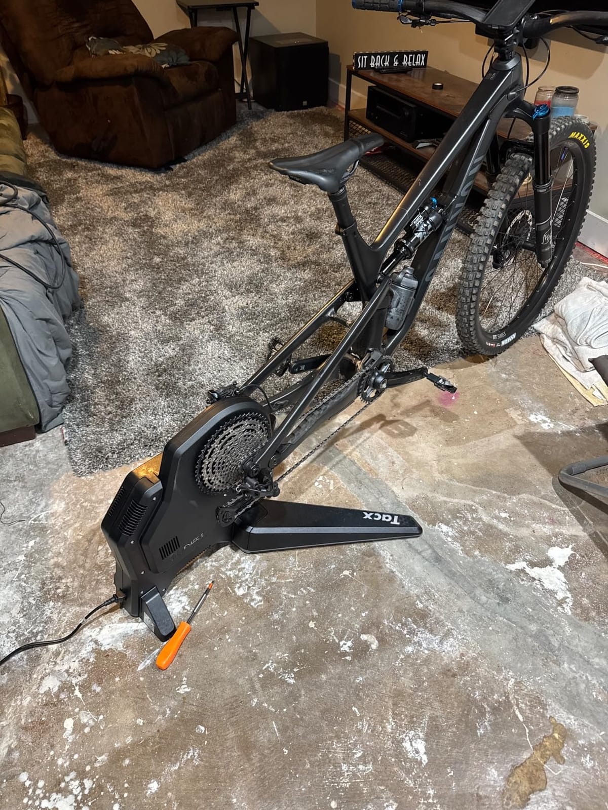 Tacx Flux S Smart Bike Trainer, Black, Model:T2900S.60 customer photo 2