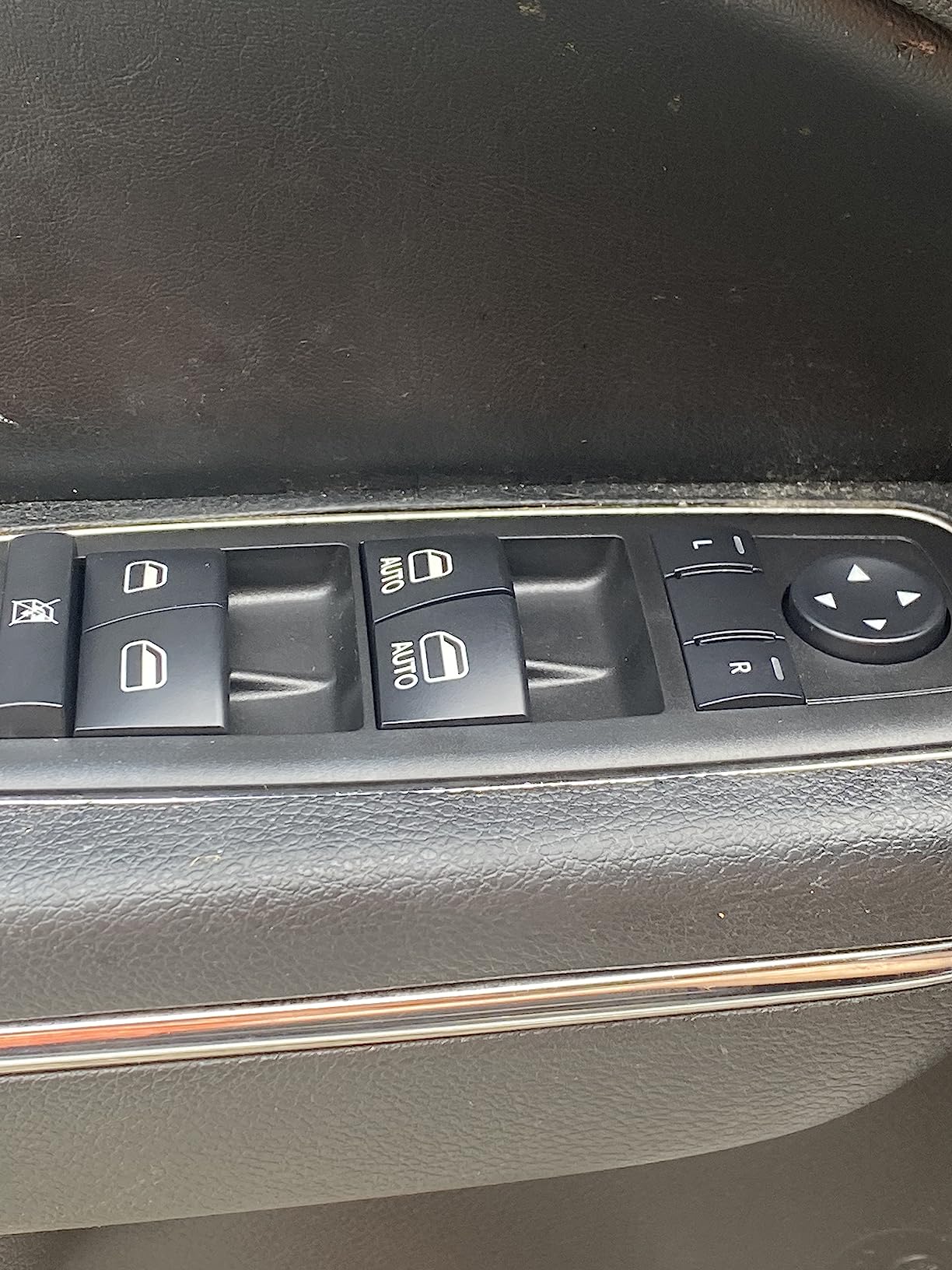 Power Master Window Switch Driver Side Control Button Compatible with 2015-2017 Chrysler 200, 2011-2020 Chrysler 300, 2011-2019 Dodge Charger, 16-2022 Ram 1500 2500 3500, 2011-2021 Jeep Grand Cherokee customer photo 1