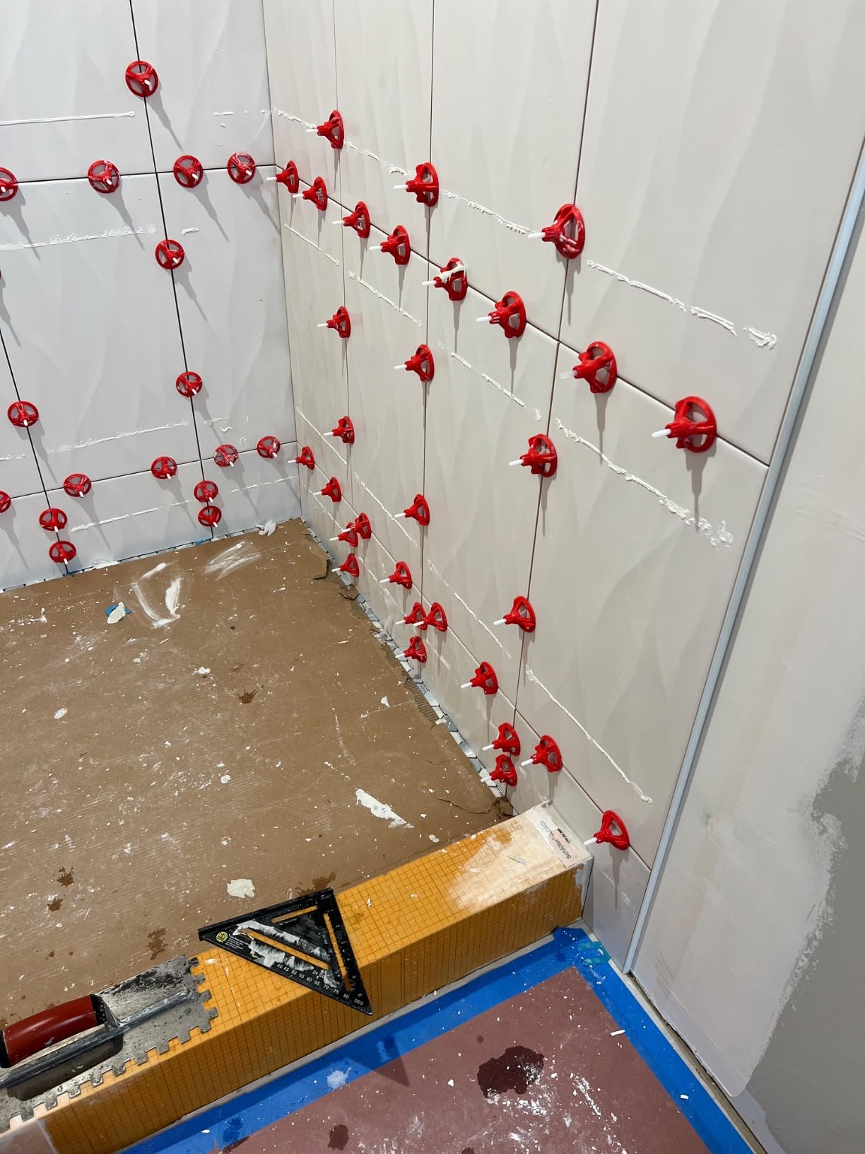 Spin Doctor Tile Leveling System 1/16