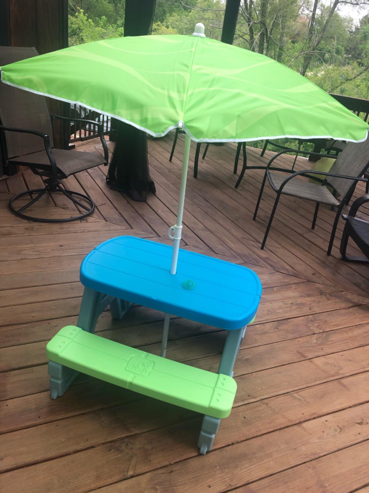 Step2 Sun & Shade Kids Picnic Table with Removable Umbrella, Indoor/Outdoor, Fits 4 Children, Durable Plastic, For Toddlers 1.5-4 Years customer photo 1