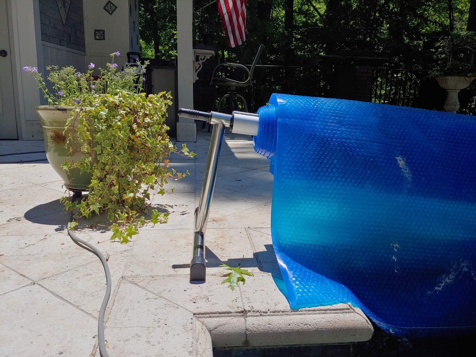 Goplus 18FT Pool Cover Reel Set, Adjustable Aluminum Pool Solar Cover Reel with Hand Crank and Wheels, Inground Swimming Pool Solar Cover Blanket Reel Roller (18 Feet) customer photo 1