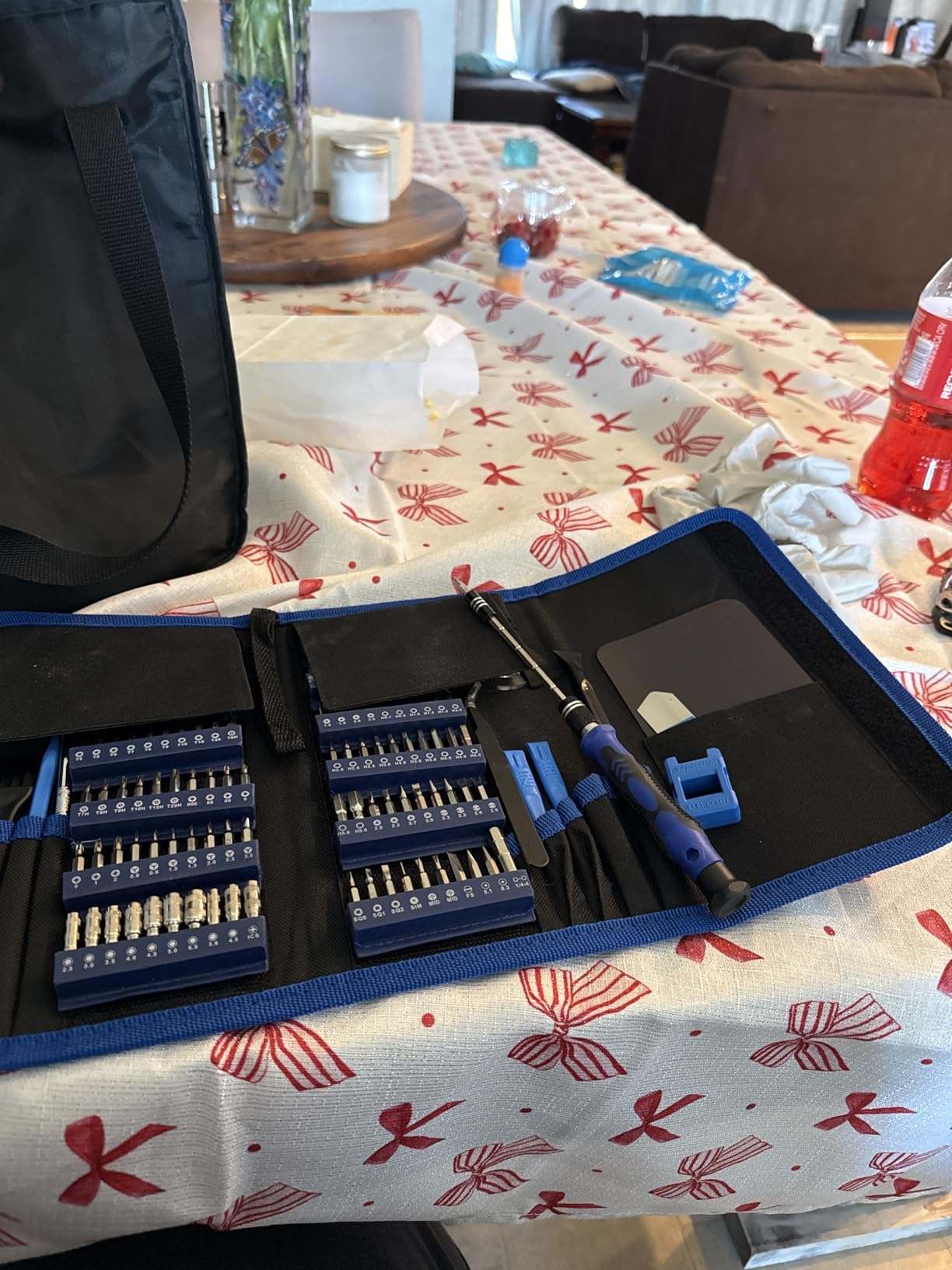PC Building Tool Kit 140-IN-1: Computer Tool Kit for Repair & Assembly | Laptop, Phone and Game Console Repairs, CRV Bits, Flexible Shaft, Magnetizer and Magnetic Pad, Oxford Storage Bag (Blue) customer photo 1