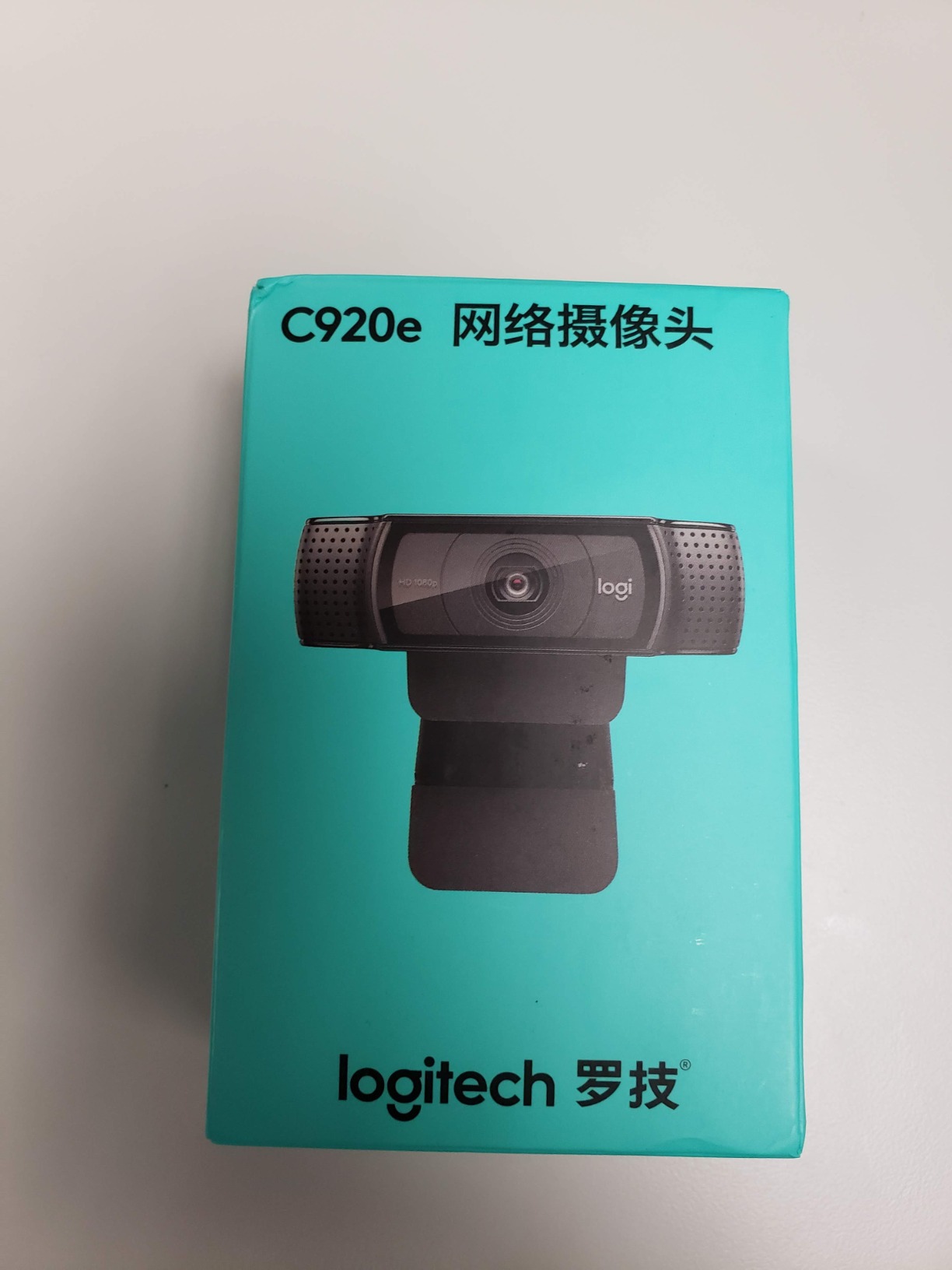 Logitech C920e / C920 HD Webcam, Full HD 1080p Video Calling and Recording, Dual Stereo Audio, Stream Gaming - Black customer photo 2