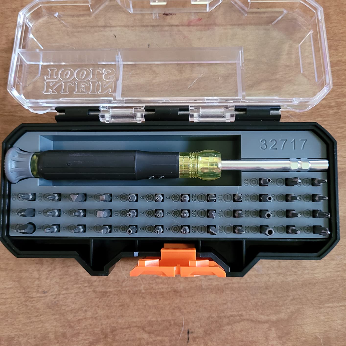 Klein Tools 32717 Precision Screwdriver Set with Case, All-in-One Multi-Function Repair Tool Set, 39 Bits Including Tamperproof Bits for Apple Products customer photo 1