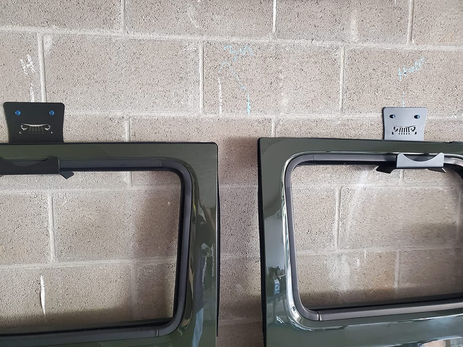 LUMENIX Heavy Duty Door Storage Hangers Bracket, Wall-Mounted Systems Kits Doors Holder Racks Compatible with 1956-2025 Jeep Wrangler CJ YJ TJ JK JKU JL JLU LJ JT (4 PCS, Animal Pattern) customer photo 2