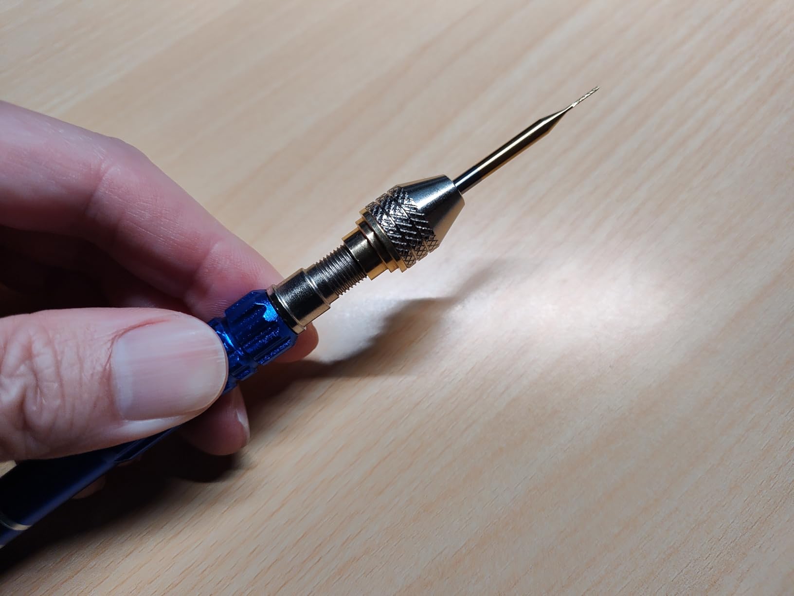 Hand Pin Vise with 16 Pcs Drill Bits，for Resin, Rotary Tools for Wood, Jewelry, Plastic, Miniature - Blue customer photo 1