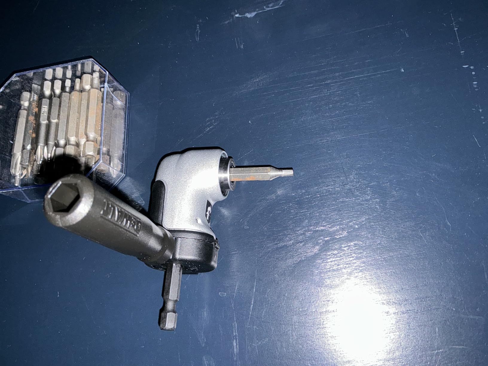 DEWALT FLEXTORQ Right Angle Drill Adapter, 2-in-1 Attachment for Impact Driver (DWAMRAFT) customer photo 1