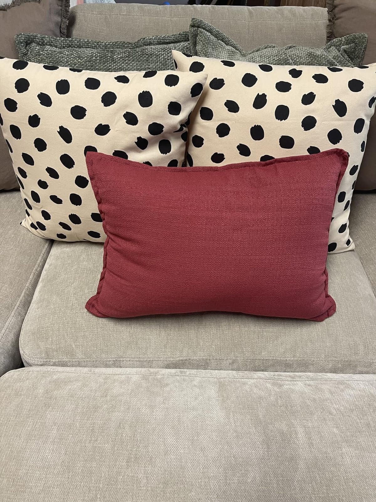 MIULEE Pack of 2 18x18 Inch Outdoor Pillow Inserts customer photo 1