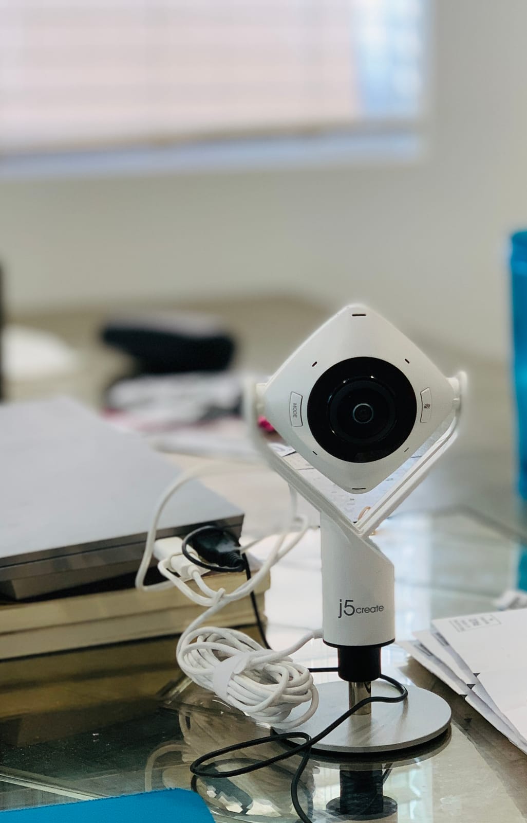 j5create 360 Degree All Around Meeting Webcam customer photo 1