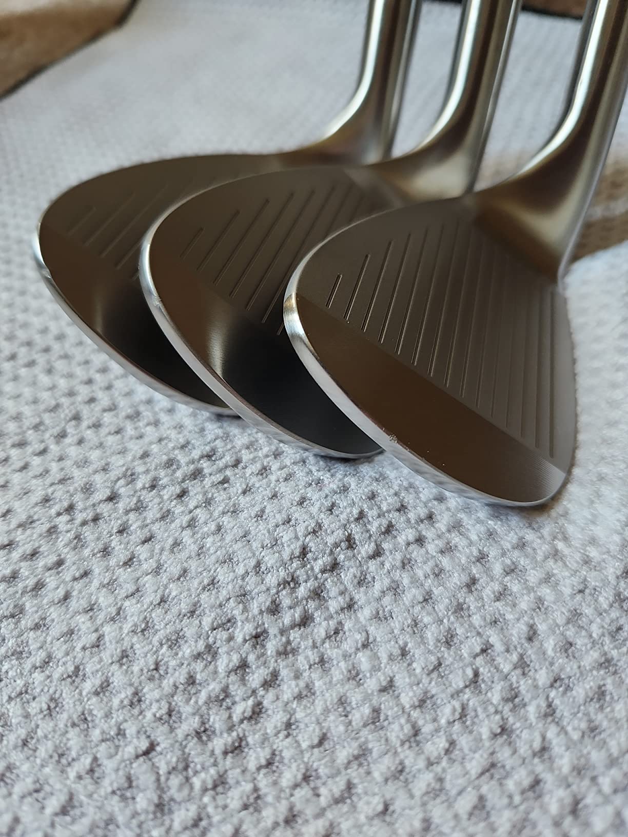 GoSports Tour Pro Golf Wedge Set – Mens Right Handed 52 Gap Wedge, 56 Sand Wedge and 60 Lob Wedge in Satin or Black Finish customer photo 1