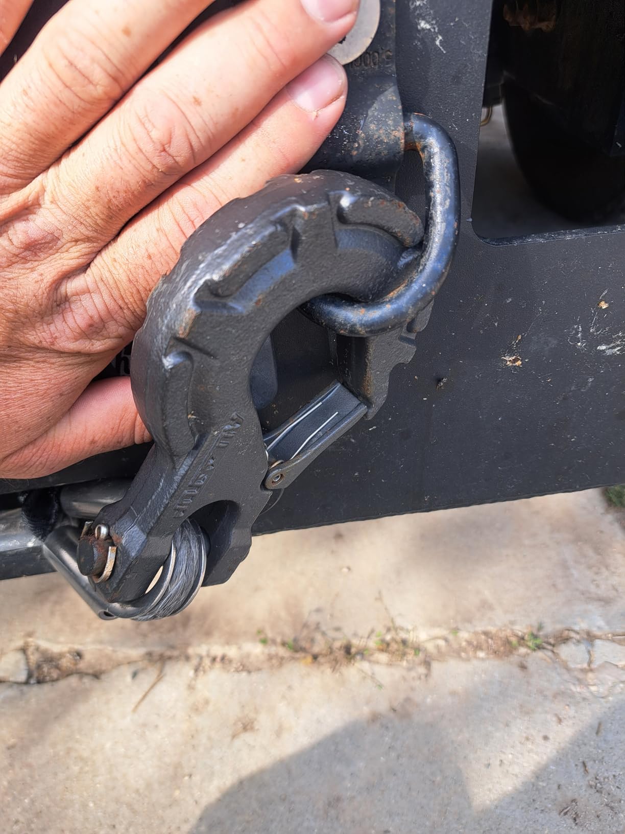 ALL-TOP Forged Steel Winch Hook, 3/8in 16Ton 35500Lbs, Extreme Hook for Winch Cable Ropes, Forged Steel & E-Coated Finish, Rhino Gray customer photo 2