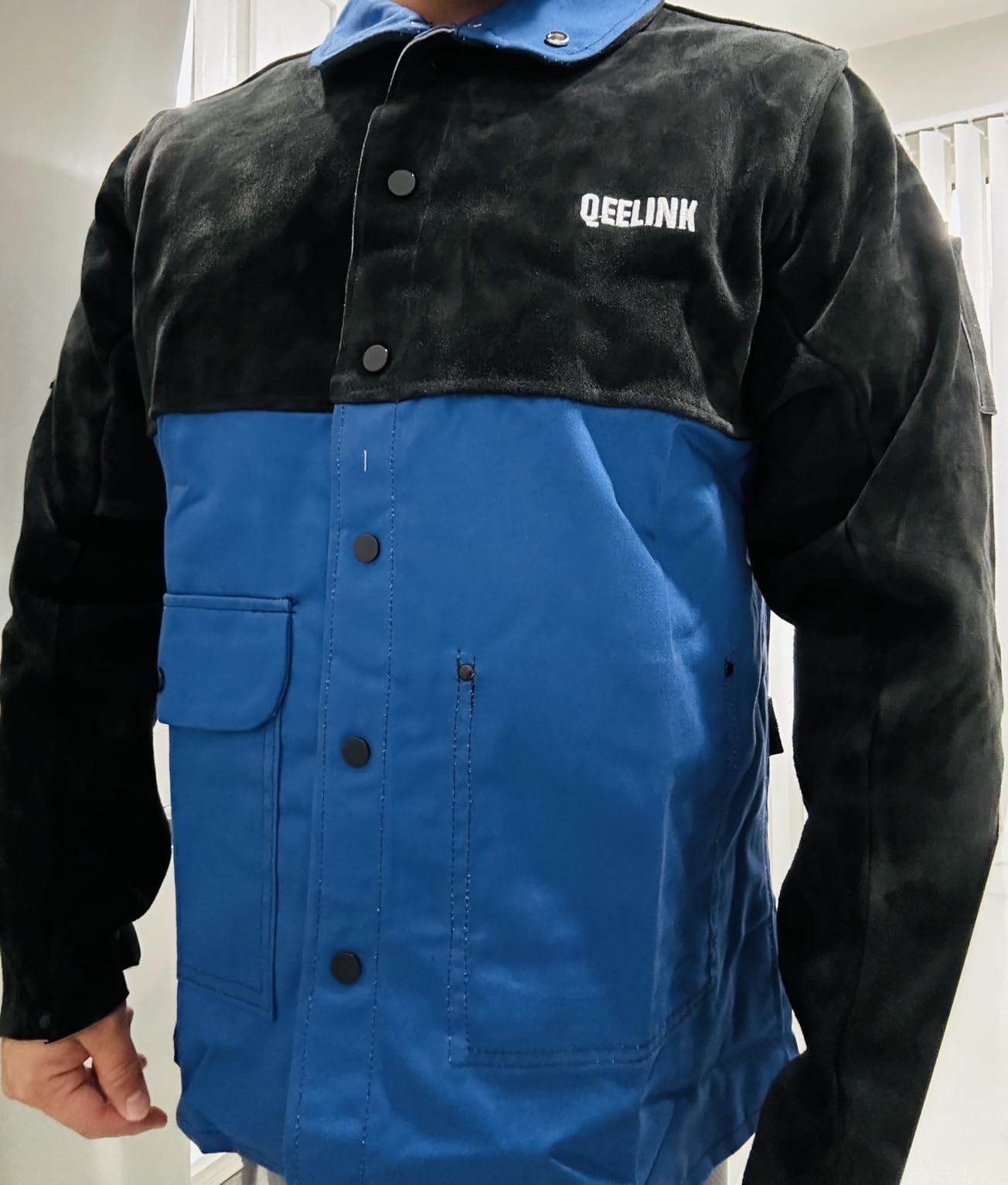 QeeLink Welding Jacket Split Leather Sleeves | Premium Flame Resistant Cotton Body Hybrid Welder Jackets Clothes customer photo 2