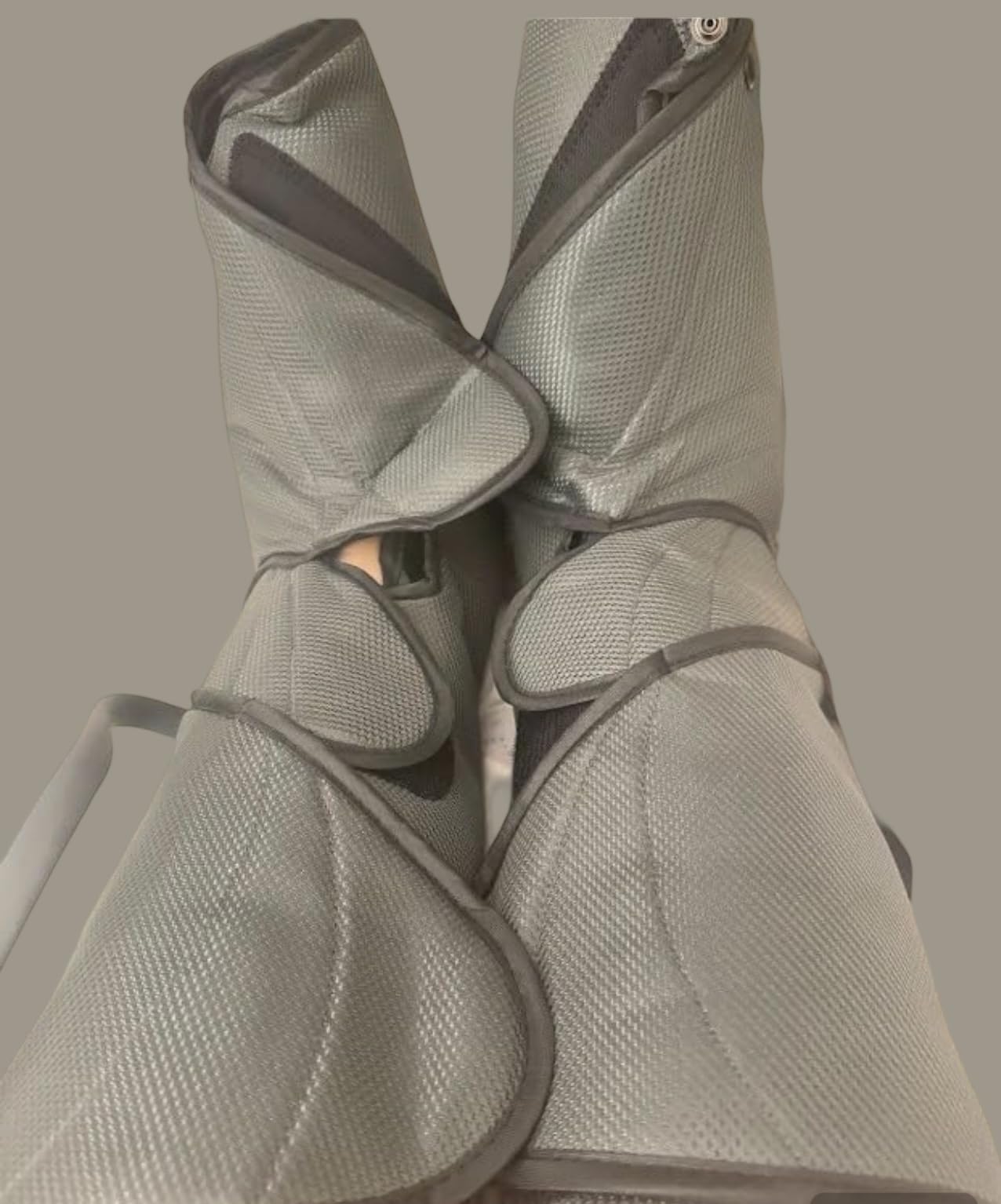 FIT KING Air Compression Leg and Foot Massager with Heat for Circulation | FSA-HSA, Adjustable Leg Wraps, Size Extensions, 3 Modes 3 Intensities, Helpful for Pain Edema RLS, Great Gift for Wife Mom customer photo 2