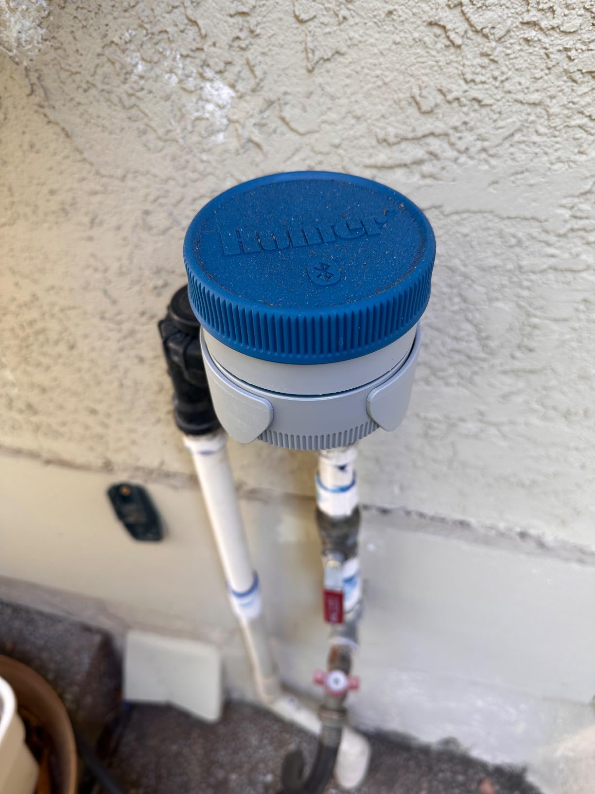 Hunter NODE-BT-100 Battery Sprinkler Timer, 1-Zone Controller with Solenoid | Bluetooth battery irrigation controller with DC-latching solenoid, app control, for drip or remote systems customer photo 1
