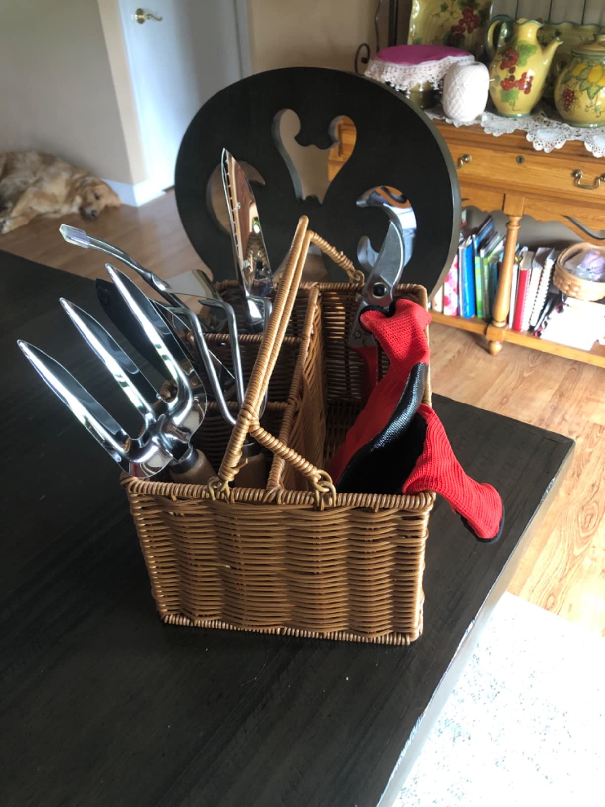 SOLIGT 8 Piece Garden Tools Set with Basket, Gardening Gifts for Women Men customer photo 2