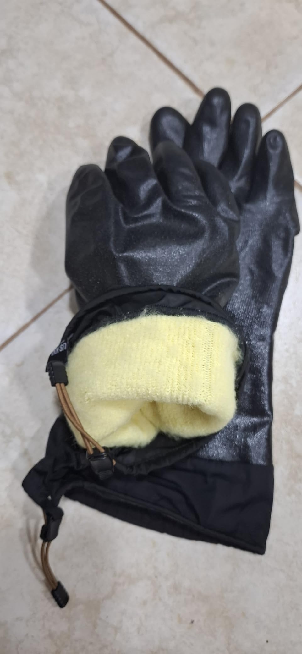 SHOWA TEMRES 282-02 Waterproof Insulated Winter Work Gloves, Breathable Polyurethane, Integrated Drawstring Gaiter Snow Cuff, Thermal Fleece for Skiing, Ice Fishing customer photo 1