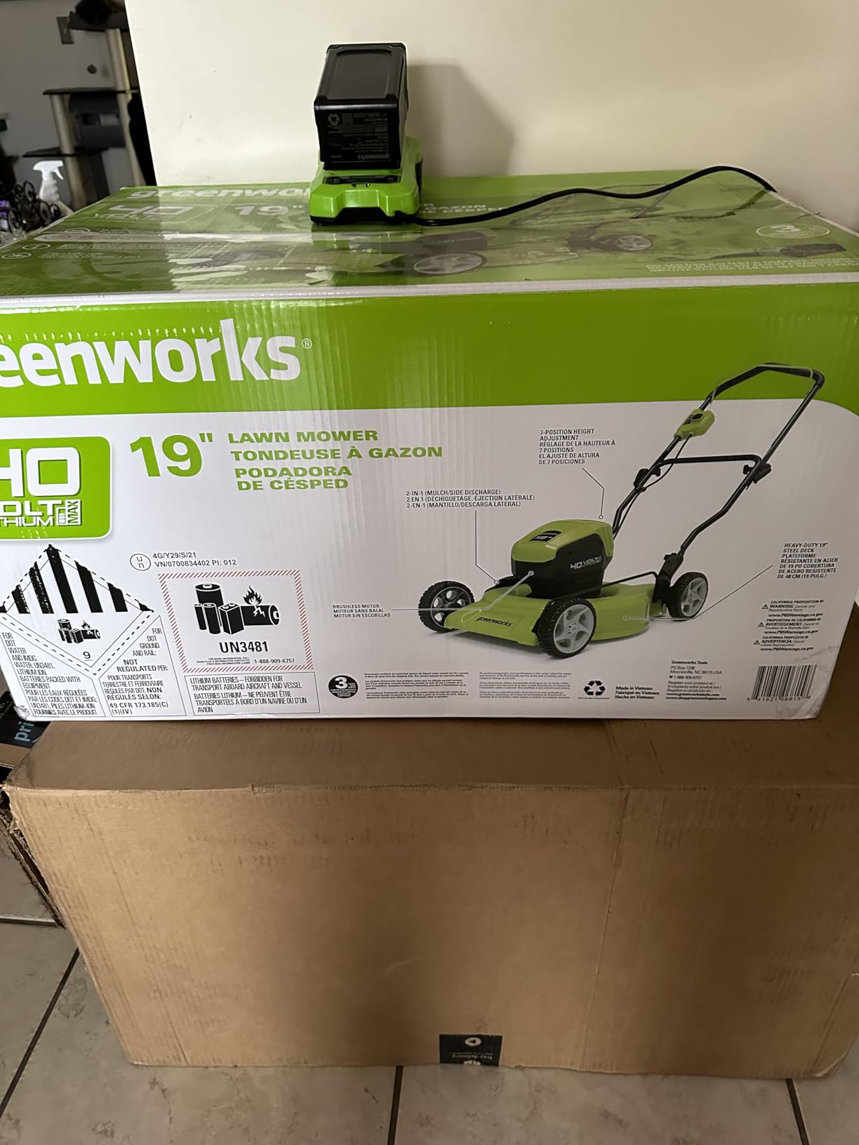 Greenworks 40V 19in Push Lawn Mower, 4.0 Ah Battery and Charger customer photo 1