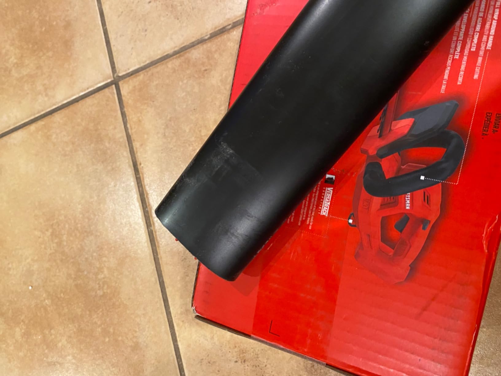 CRAFTSMAN V20 Cordless Hedge Trimmer, 20 inch, Bare Tool Only (CMCHT810B) customer photo 1