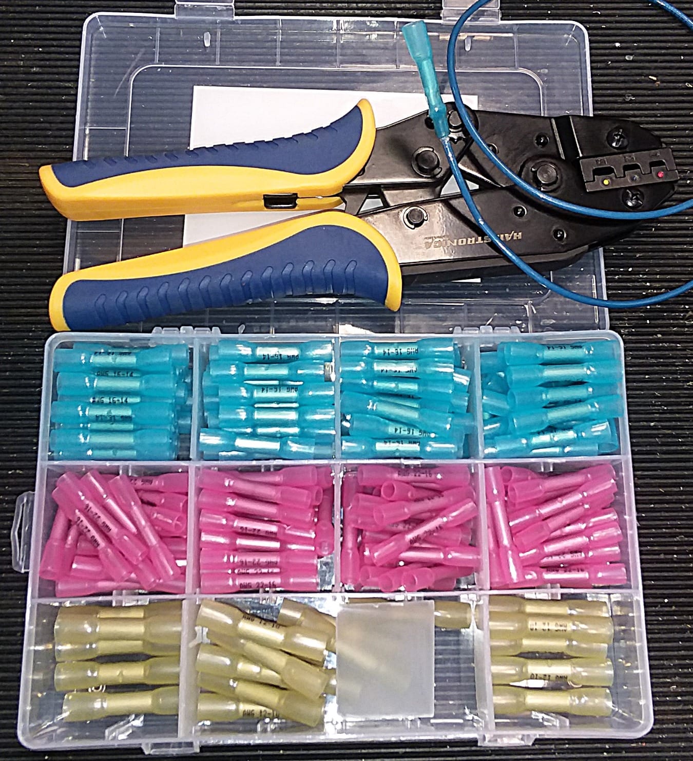 haisstronica 200PCS Ratchet Crimper Kit, Butt Connectors, AWG 22-10 | Color-coded jaw markings, adjustable force wheel, quick-release lever, field wiring customer photo 2