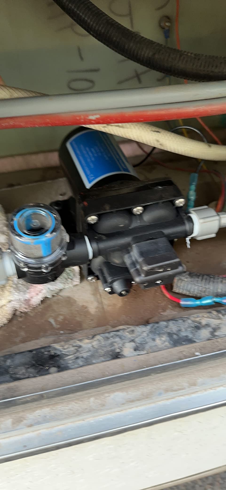 Kohree 12V RV Water Pump 5.5GPM 55 PSI, Self-Priming Diaphragm Pump | Quiet Pump with Pressure Switch, Strainer, Thermal Protection, Fresh Water Pump for RV Camper Boat Marine customer photo 2