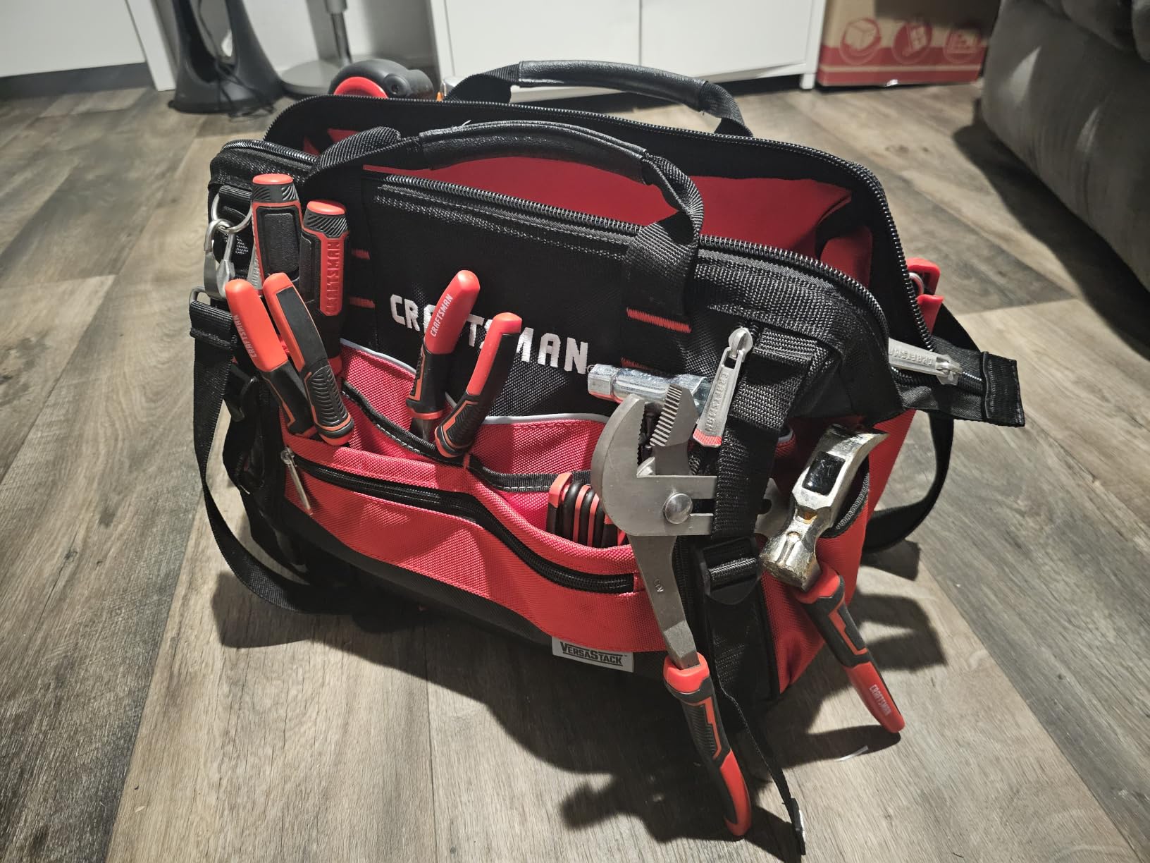 CRAFTSMAN VERSASTACK Zippered Tool Bag, 31 Pocket Organizer, Heavy Duty Tool Tote (CMST17622) customer photo 2