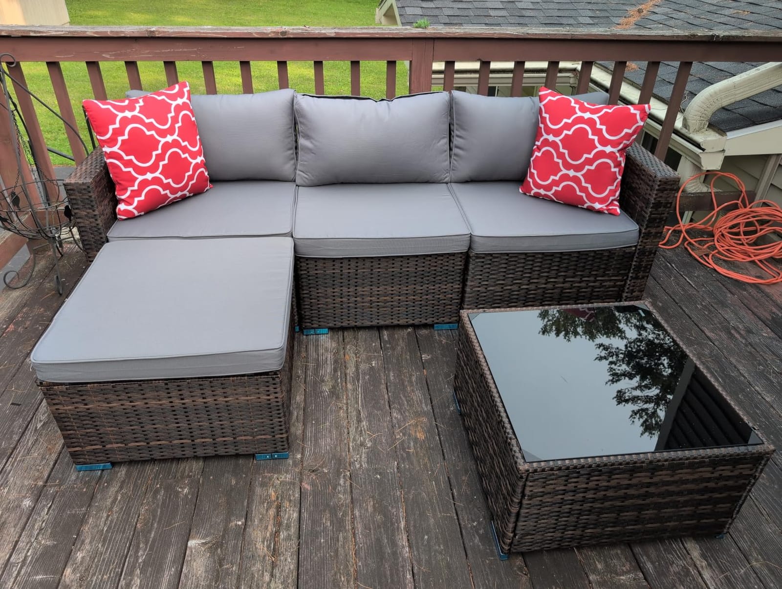 Aiho 5 Pieces Patio Furniture Set All-Weather Outdoor Wicker Sectional Patio Furniture with Cushion and Glass Table (Grey) customer photo 2