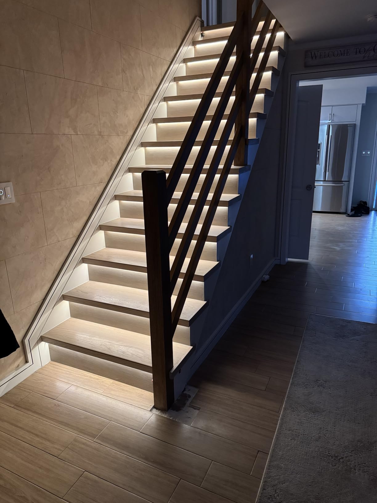 Intelligent Motion Triggered LED Stair Lighting Kit KMG-3233, 40
